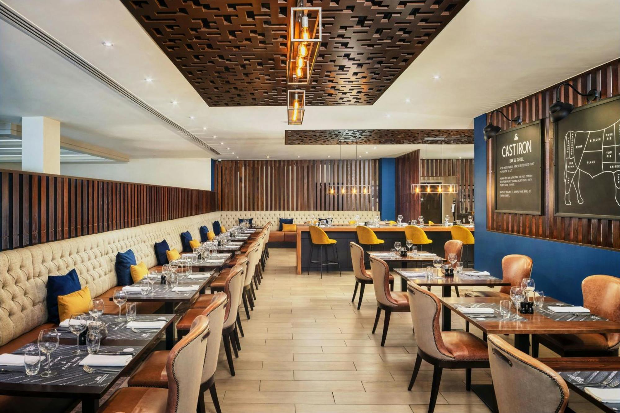 Sheraton Heathrow Hotel Хилингдън Екстериор снимка